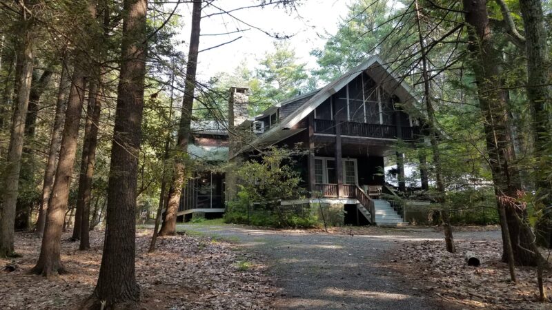 Lacawac Sanctuary Field Station and Environmental Education Center - Lake Ariel, PA