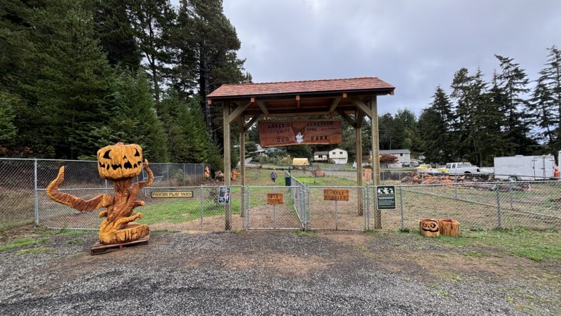 Chloe Anne Memorial Dog Park - Lakeside, OR