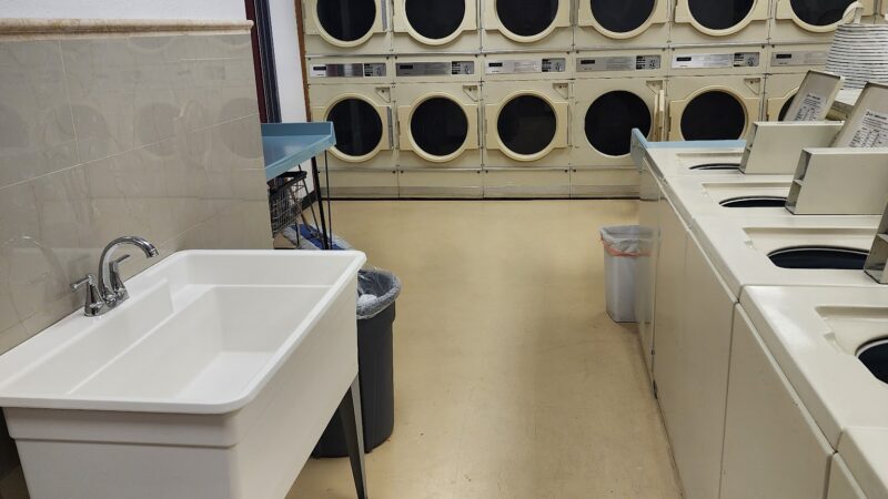 Poudre Laundromat - Laporte, CO