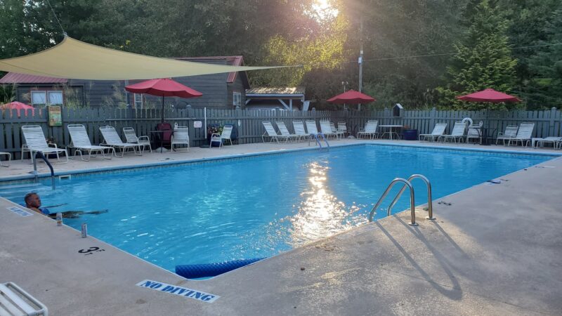 Starlite Trailer Lodge - Lenoir, NC
