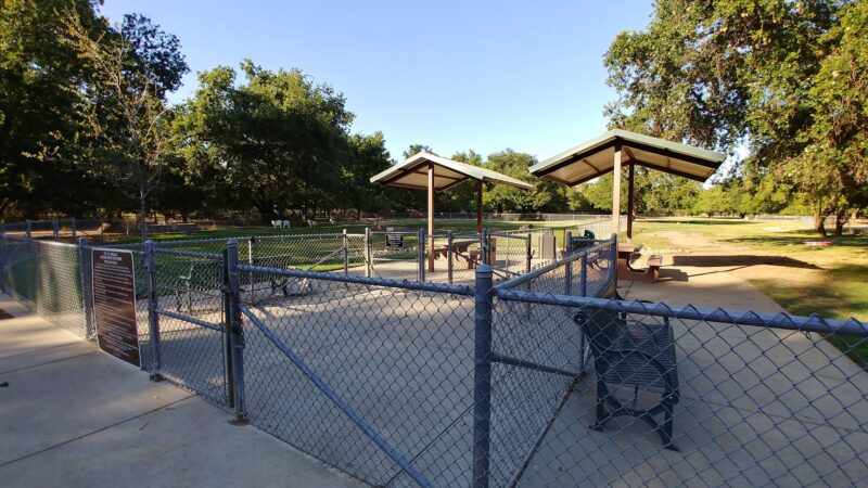 Auburn Ravine Dog Park - Lincoln, CA