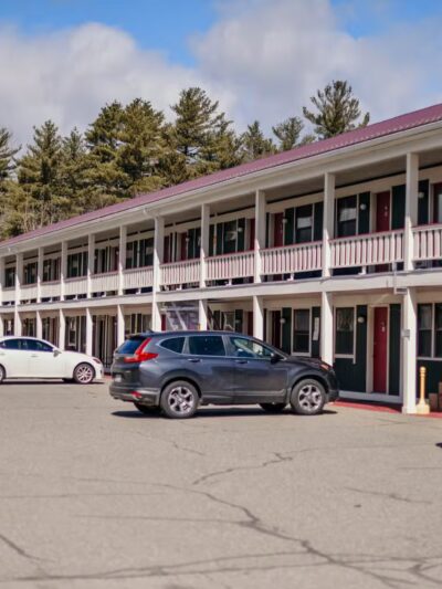 Briarwood Motor Inn - Lincoln, ME