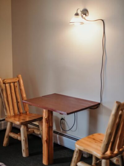 Briarwood Motor Inn - Lincoln, ME