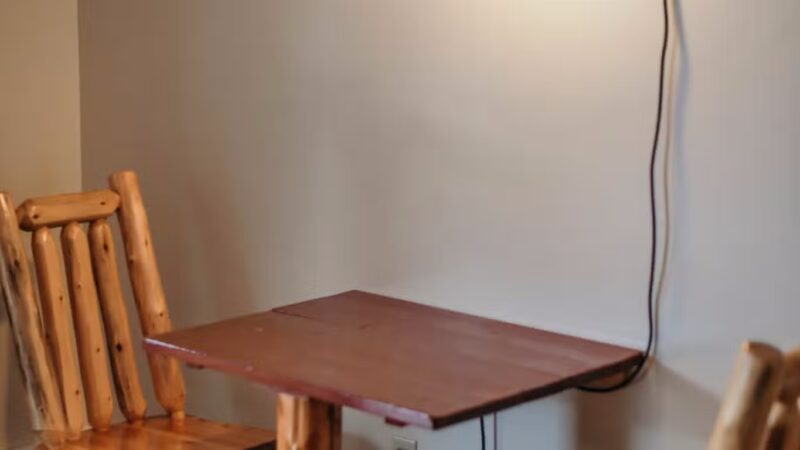 Briarwood Motor Inn - Lincoln, ME