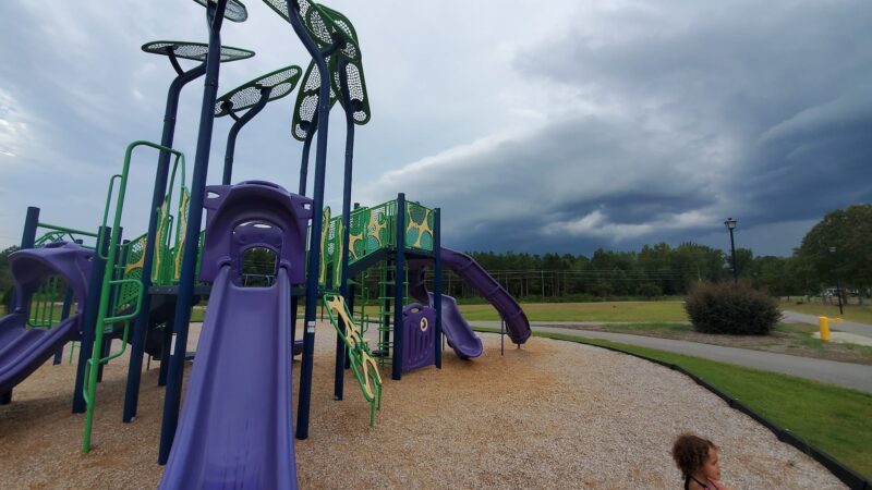 Town Of Linden Little River Community Park & Splashpad May 1-Sept 30 M-S 10-7 Sun 2-7 - Linden, NC
