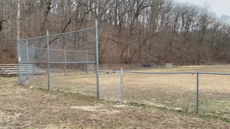 R Veterinary Dog Park in Linn Creek - Linn Creek, MO