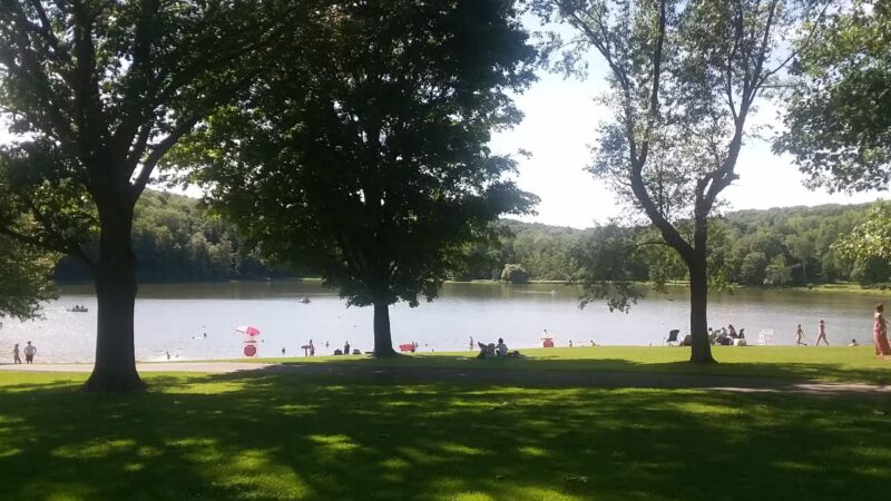 Greenwood Park - Lisle, NY