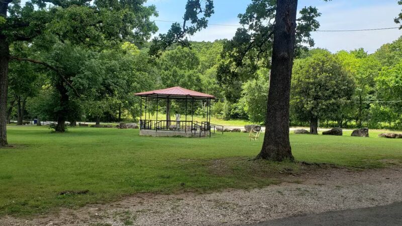 Pipe Springs Park - Locust Grove, OK