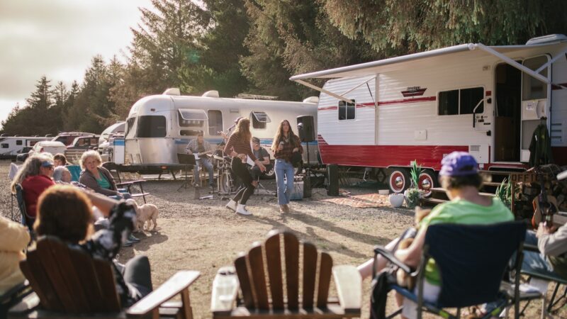 The Lamp Camp - Long Beach, WA