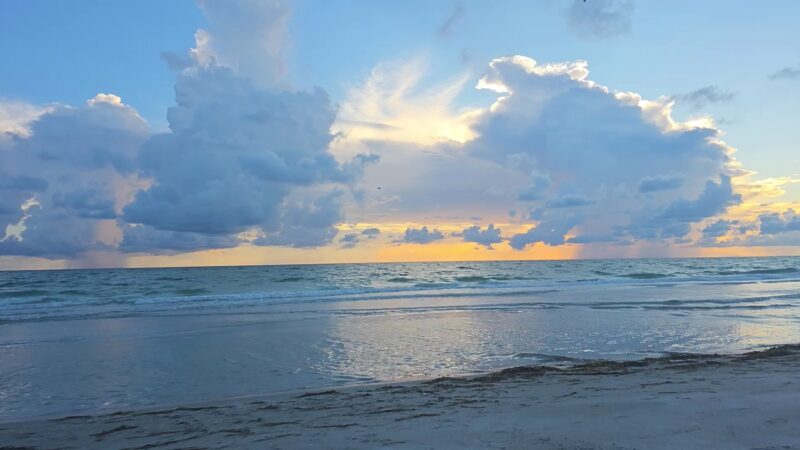Longboat Key Public Beach Access & Parking - Longboat Key, FL