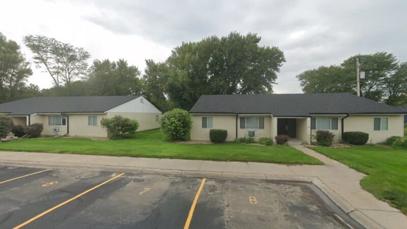 Loomis Apartment Homes - Loomis, NE