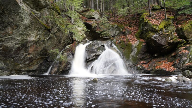 Upper Purgatory Fall Trail Head Parking - Lyndeborough, NH