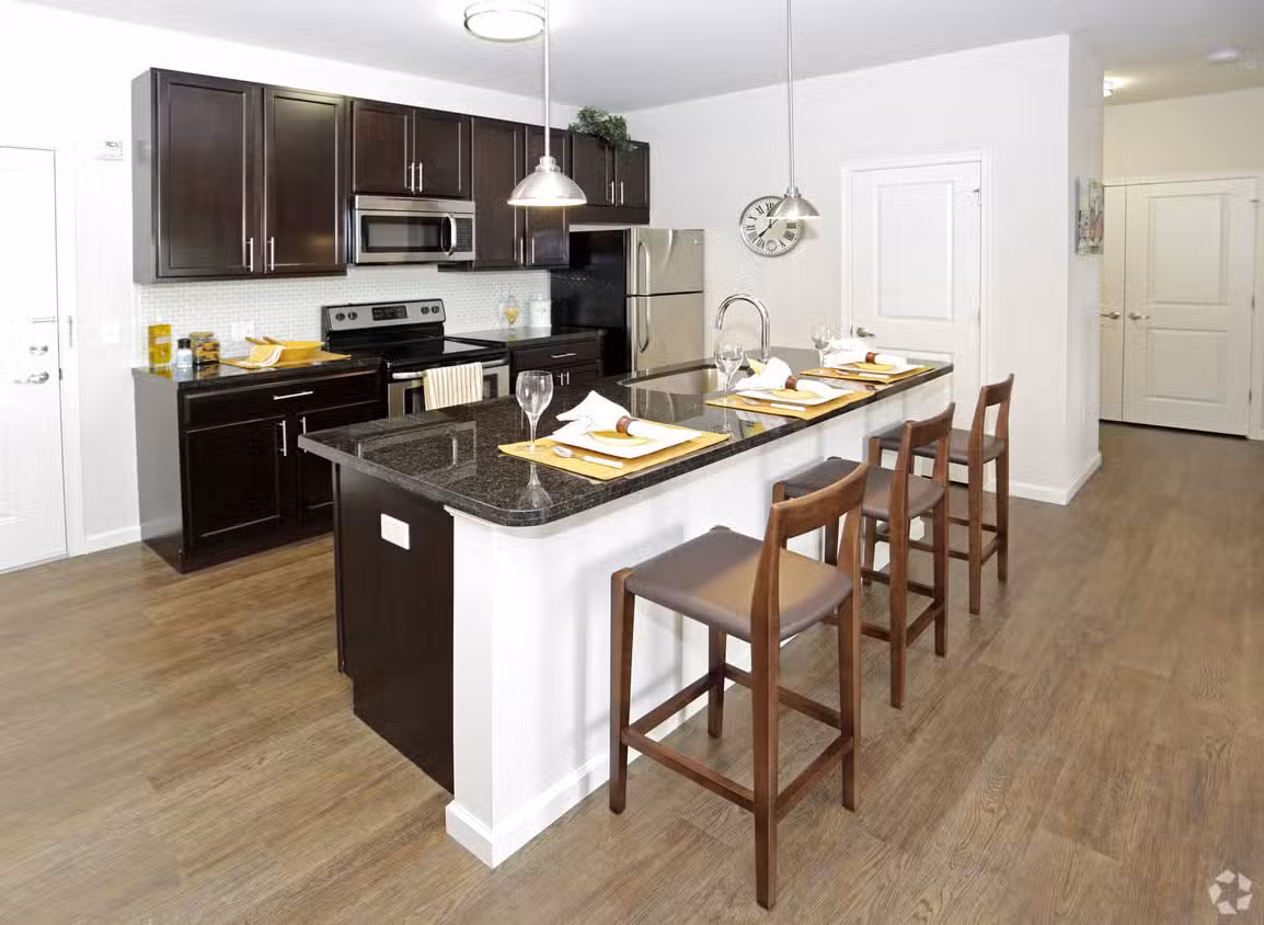 The Station at Lyndhurst - Lyndhurst, NJ