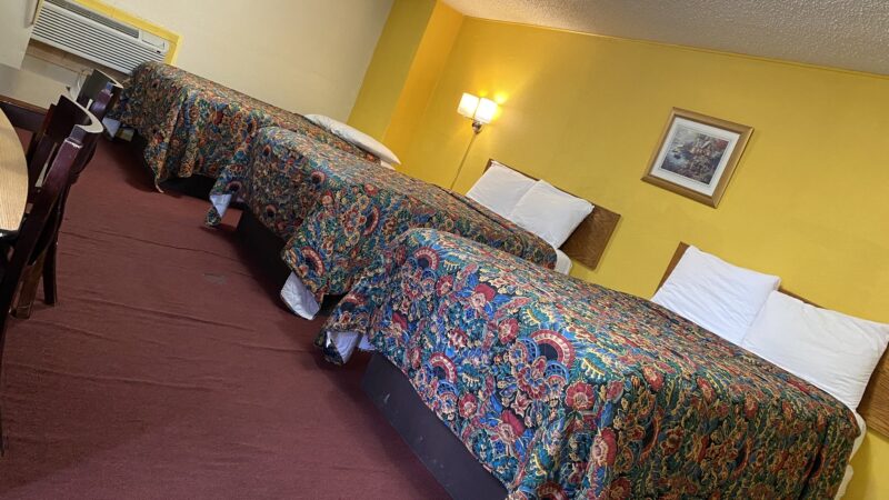 Madill Inn - Madill, OK