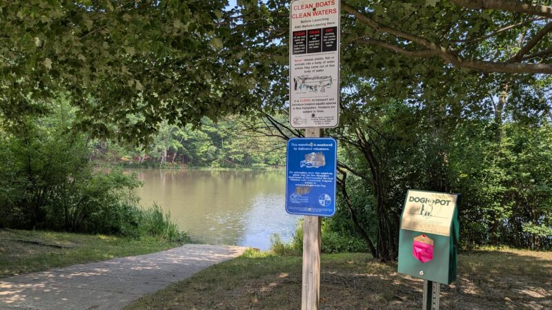 Dorrs Pond Nature Trail - Manchester, NH