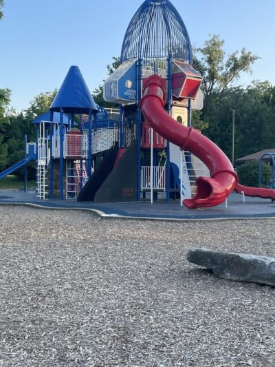 Deer Creek Park - Maplewood, MO
