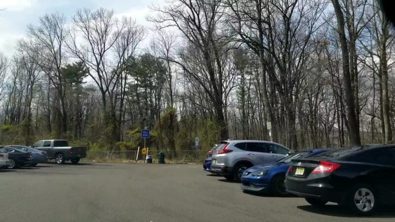 Hawk Watch Area Parking Lot - Martinsville, NJ