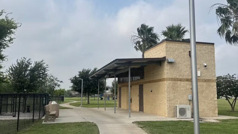 Tres Lagos Dog Park - McAllen, TX