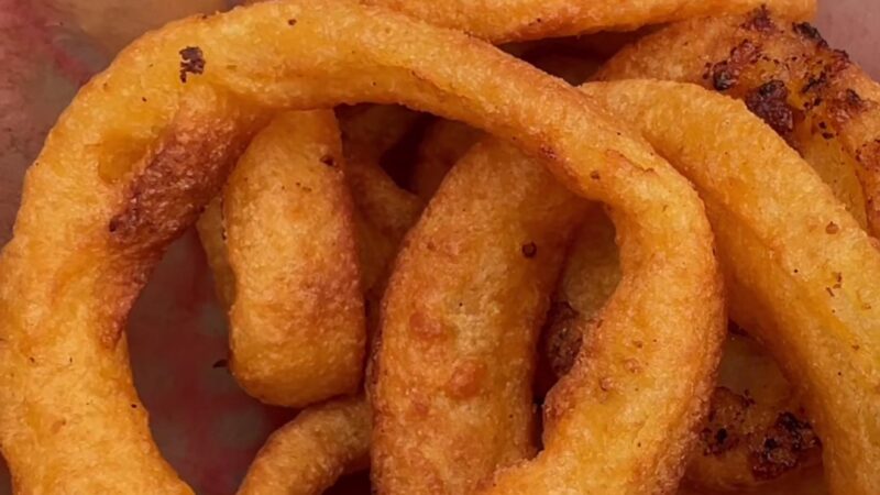 Lost Dog Cafe - McLean - McLean, VA