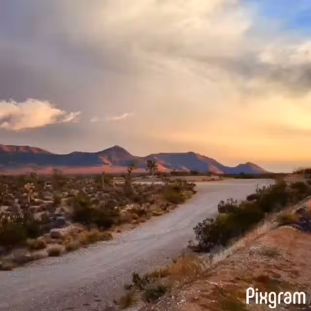 Meadview RV Park & Cozy Cabins - Meadview, AZ