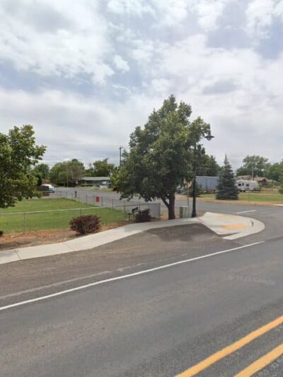 Rails and Tails Dog Park - Metolius, OR