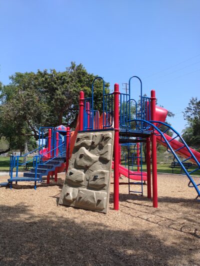 Grant Rea Park Recreation Building - Montebello, CA