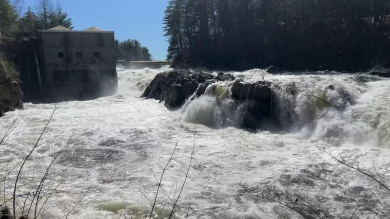 Mine falls trail head - Nashua, NH