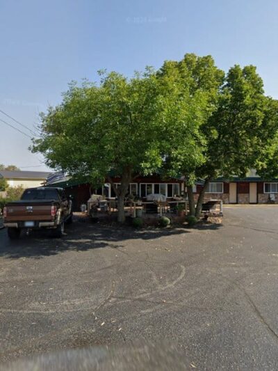 Crow Wing Inn LLC - Nevis, MN