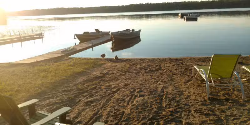 Owl's Nest Resort - Nevis, MN