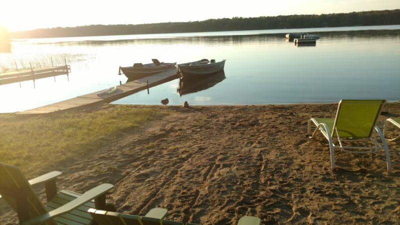 Owl's Nest Resort - Nevis, MN