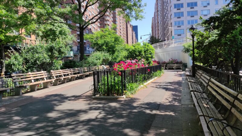 Sutton Place Park South - New York, NY