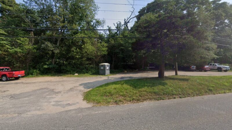 Rocky Neck Park - Parking - Niantic, CT