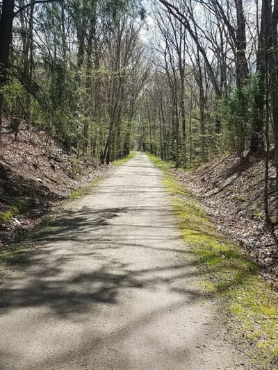Air Line North State Park Trail - North Grosvenor Dale, CT