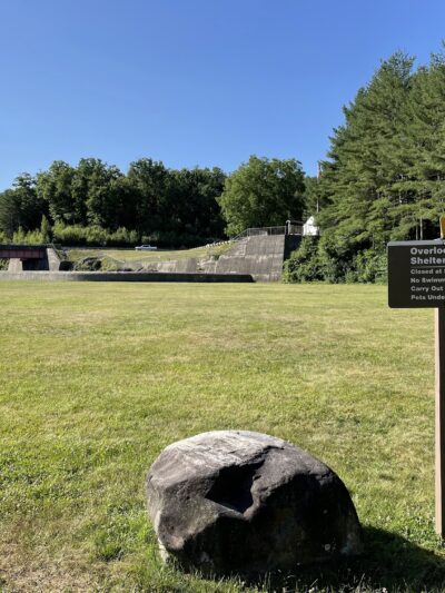 Overlook Shelter - North Grosvenor Dale, CT