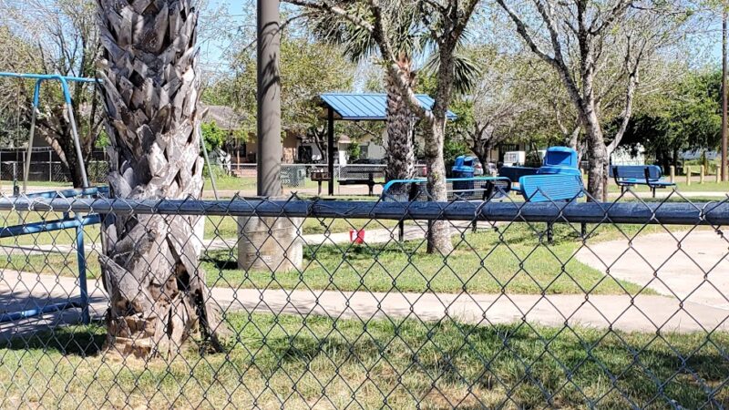 Oilton Park - Oilton, TX