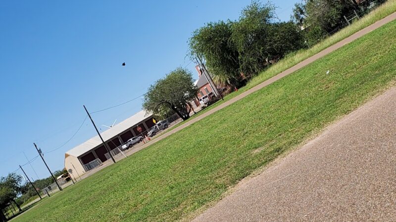 Oilton Park - Oilton, TX