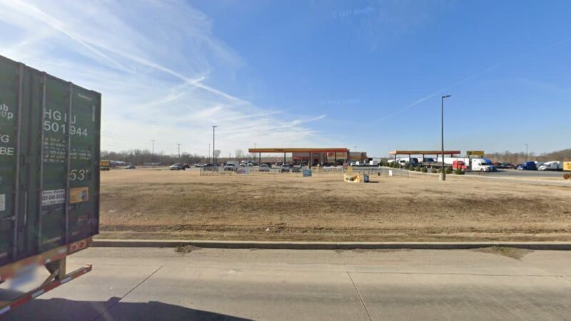 Dog Park at Love's Travel Stops - Okmulgee, OK