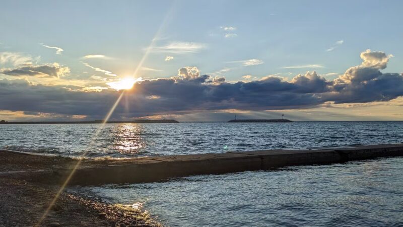 Olcott Beach West Pier (Shallow) - Olcott, NY
