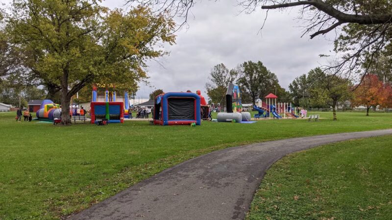 Oreana Park - Oreana, IL