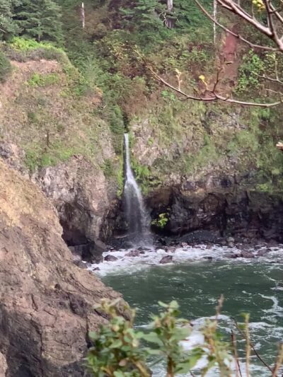 Hart's Cove Trailhead - Otis, OR