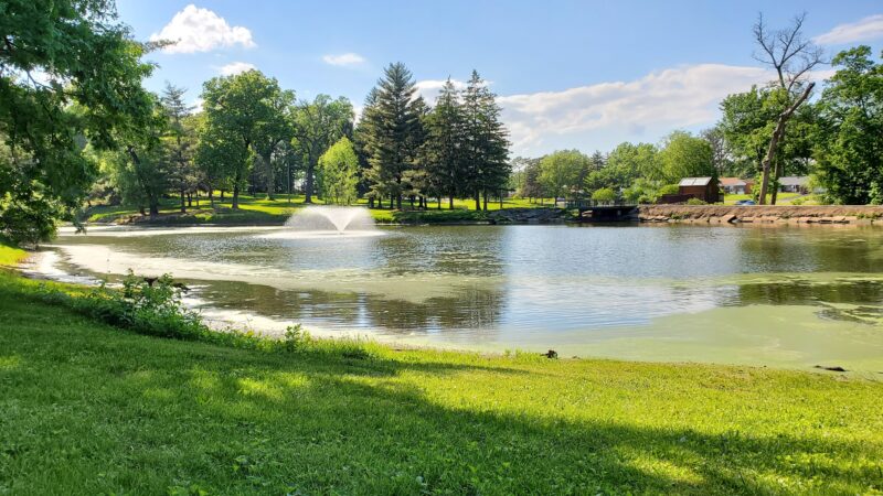 Wild Acres Park - Overland, MO