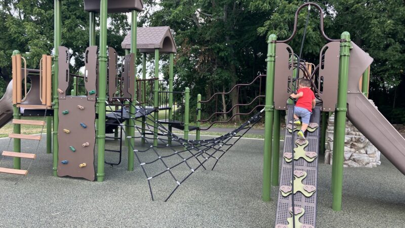 Thomas S. Stoll Memorial Park - Overland Park, KS