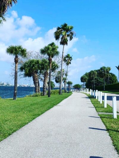 Palm Beach Lake Trail - Palm Beach, FL