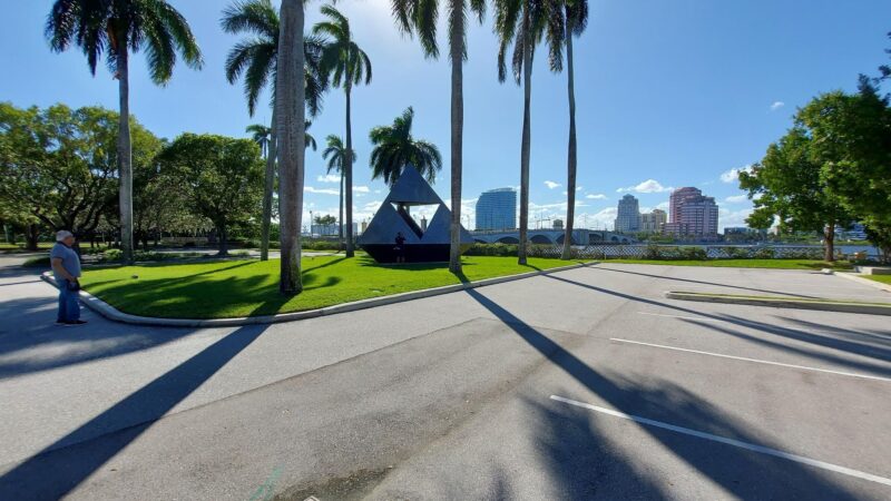 Palm Beach Lake Trail - Palm Beach, FL