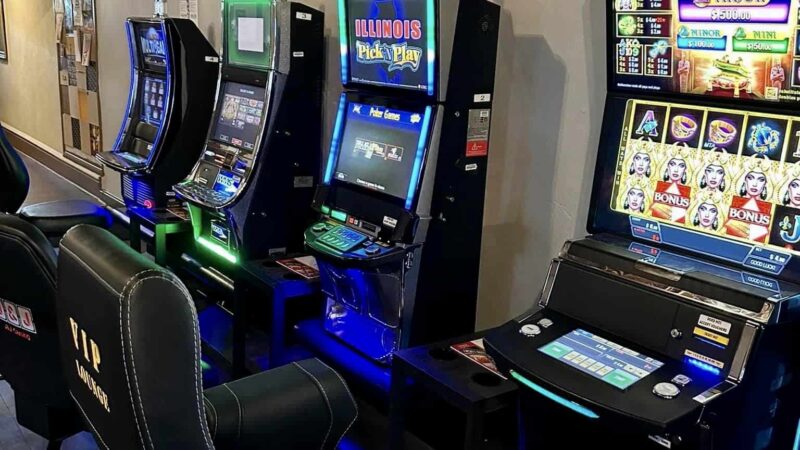 The Hangout - Palmer, IL