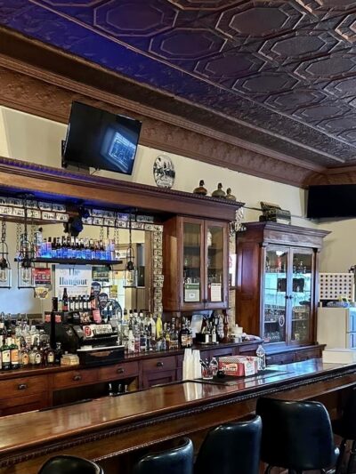 The Hangout - Palmer, IL