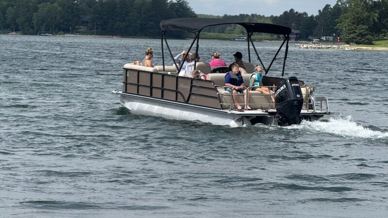 Park Rapids Boat Rental - ,