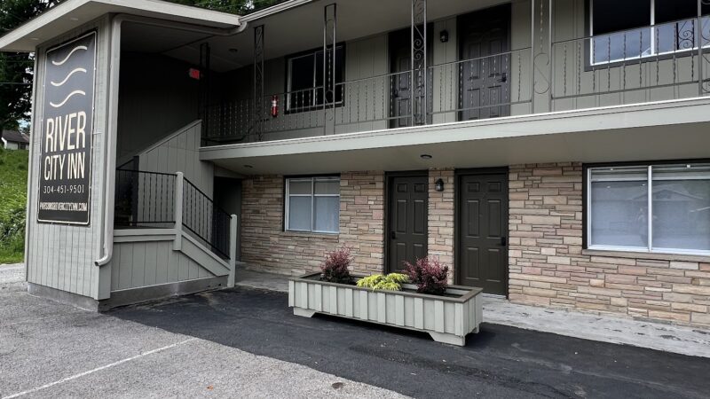 River City Inn - Parsons, WV