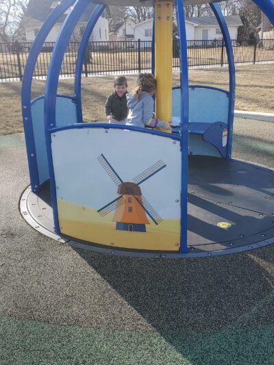 Wonder Spelen City Park - Pella, IA