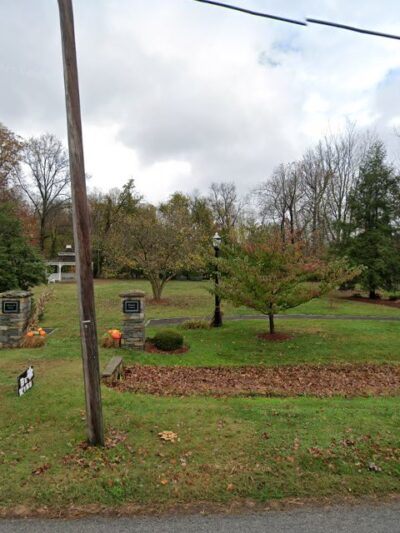 Central Park Pewee Valley - Pewee Valley, KY